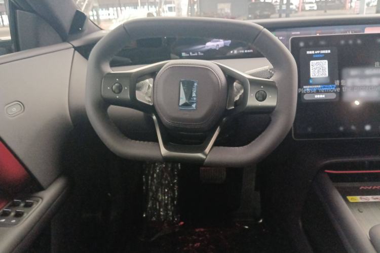 Used Avatr 06 2025 Ultra Pure Electric Edition Steering Wheel