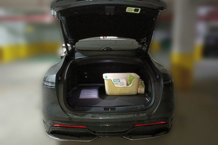 Used Avatr 06 2025 Max All-Electric Version Trunk