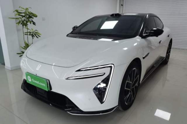 Used Avatr 06 2025 Ultra Pure Electric Edition