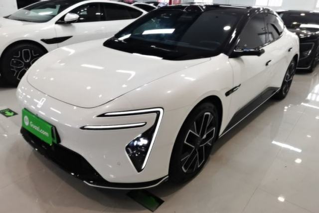 Used Avatr 06 2025 Ultra Pure Electric Edition