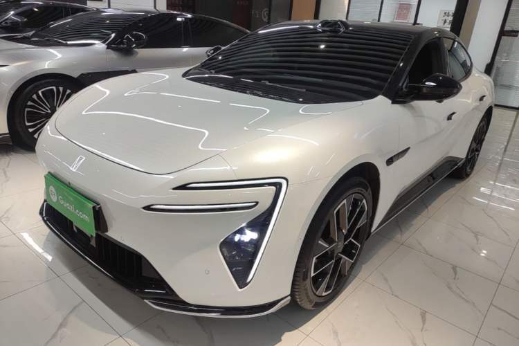 Used Avatr 06 2025 Ultra Pure Electric Edition Guazi used car, China used car export, Used car for sale, Used  cars, Cheapest cars for sale