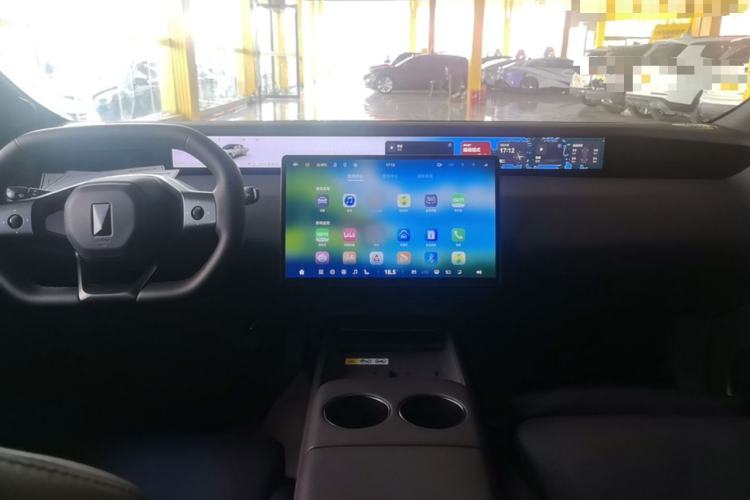 Used Avatr 06 2025 Ultra Pure Electric Edition Center Console