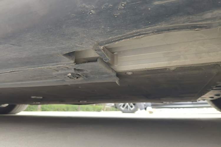 Used Avatr 06 2025 Ultra Pure Electric Edition Chassis Rear Left