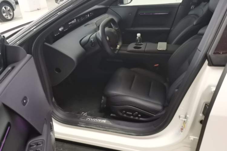 Used Avatr 06 2025 Ultra Pure Electric Edition Driver Seat
