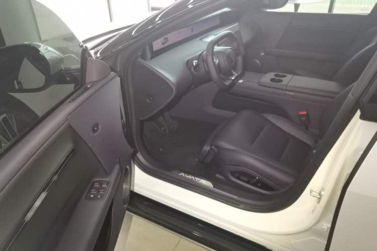 Used Avatr 06 2025 Max Extended-Range Edition Driver Seat