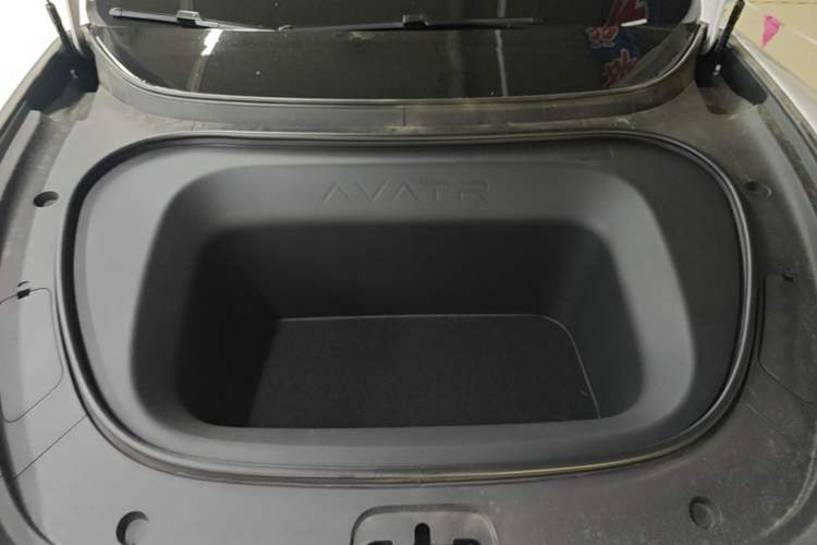 Used Avatr 06 2025 Ultra Pure Electric Edition Engine Bay