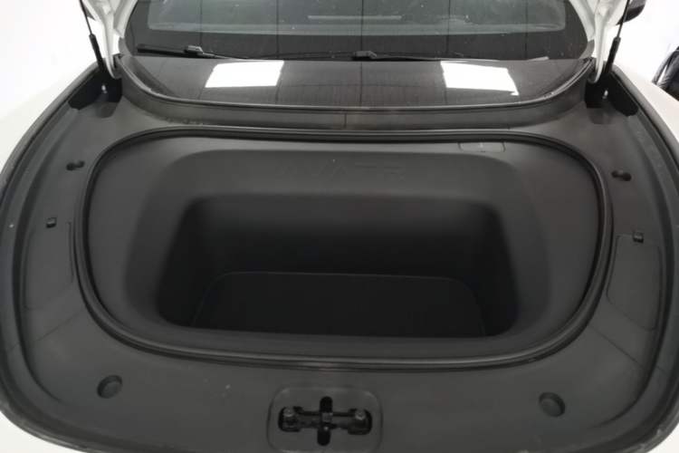 Used Avatr 06 2025 Ultra Pure Electric Edition Engine Bay