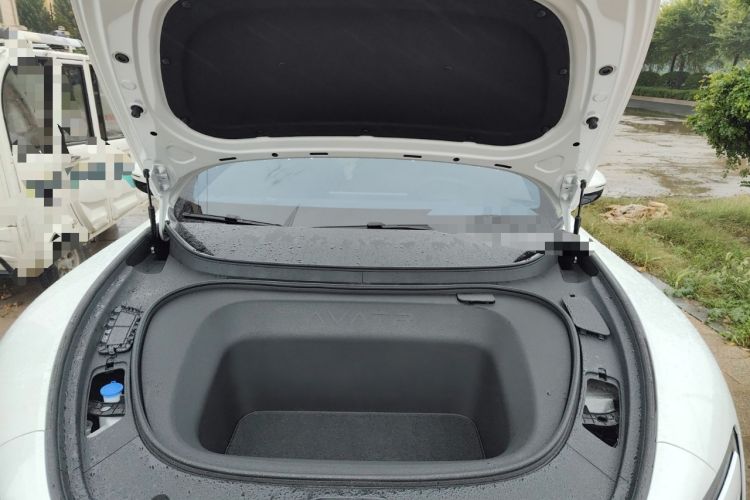 Used Avatr 06 2025 Pro All-Electric Version Engine Bay