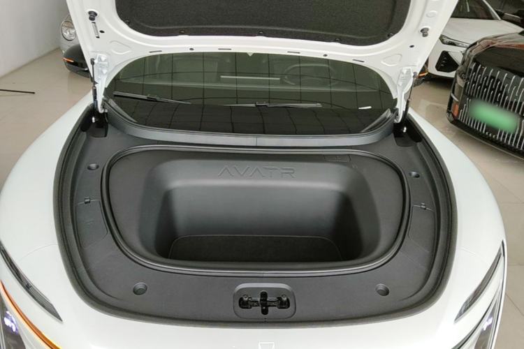 Used Avatr 06 2025 Ultra Pure Electric Edition Engine Bay