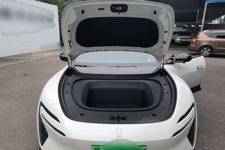 Used Avatr 06 2025 Ultra Pure Electric Edition Engine Bay