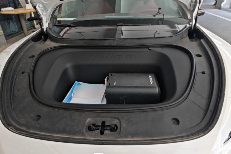 Used Avatr 06 2025 Ultra Pure Electric Edition Engine Bay