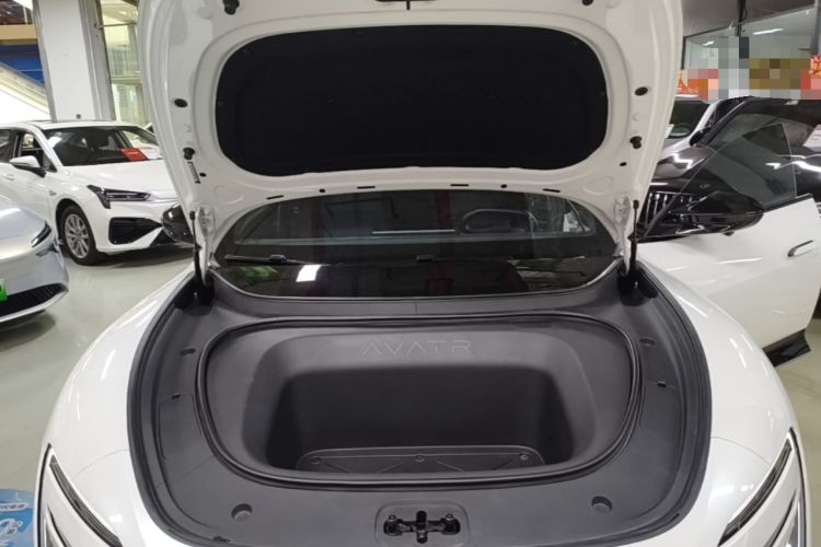 Used Avatr 06 2025 Ultra Pure Electric Edition Engine Bay