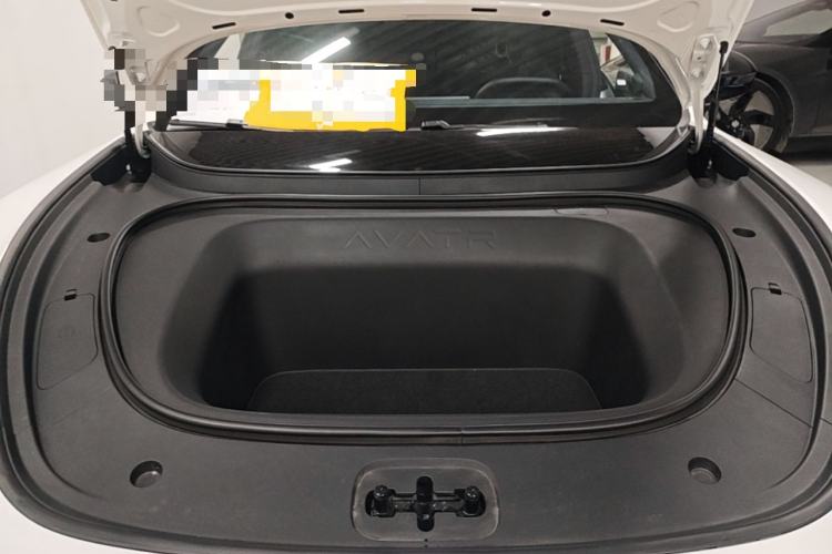Used Avatr 06 2025 Ultra Pure Electric Edition Engine Bay
