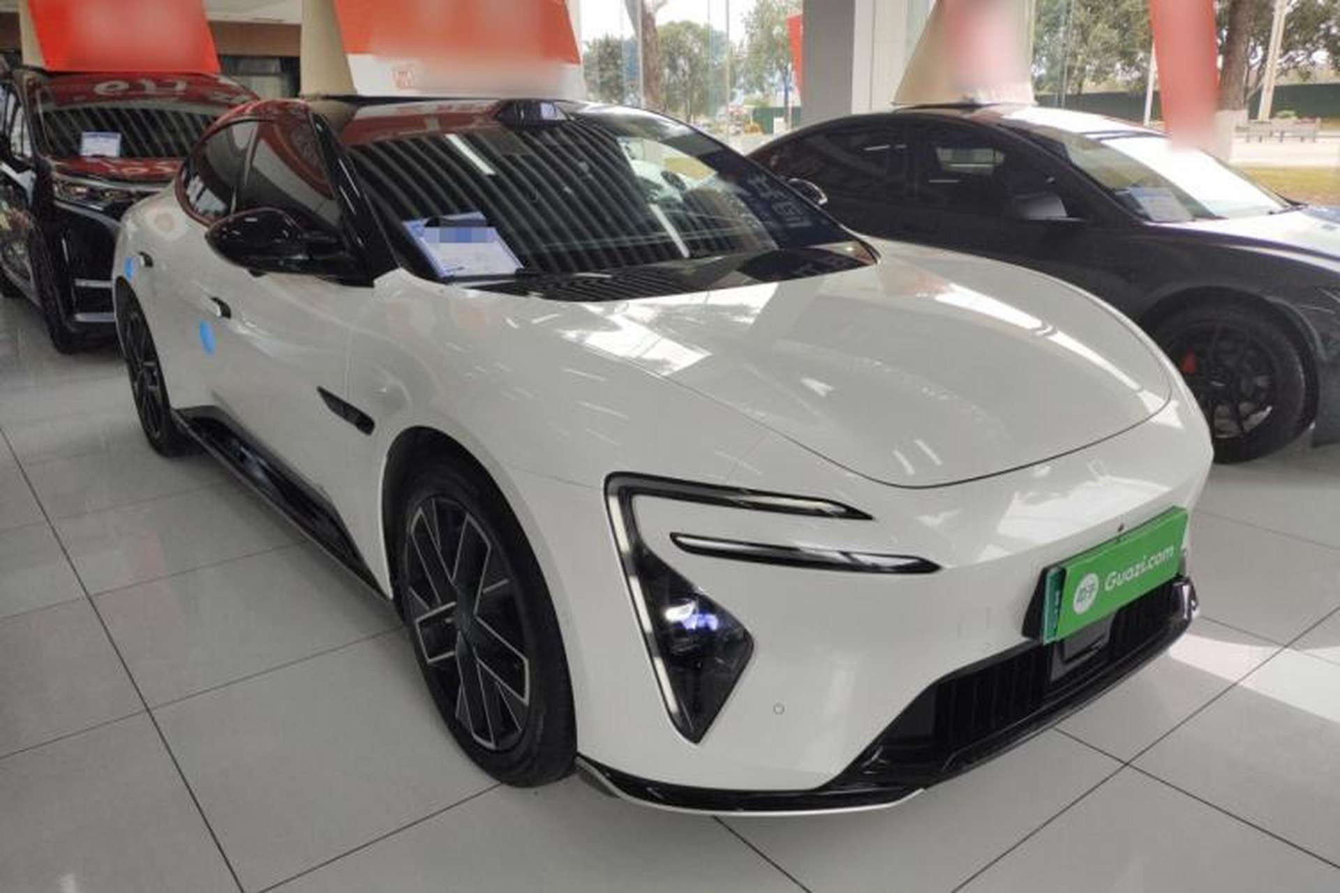 Used Avatr 06 2025 Ultra Pure Electric Edition Exterior 1