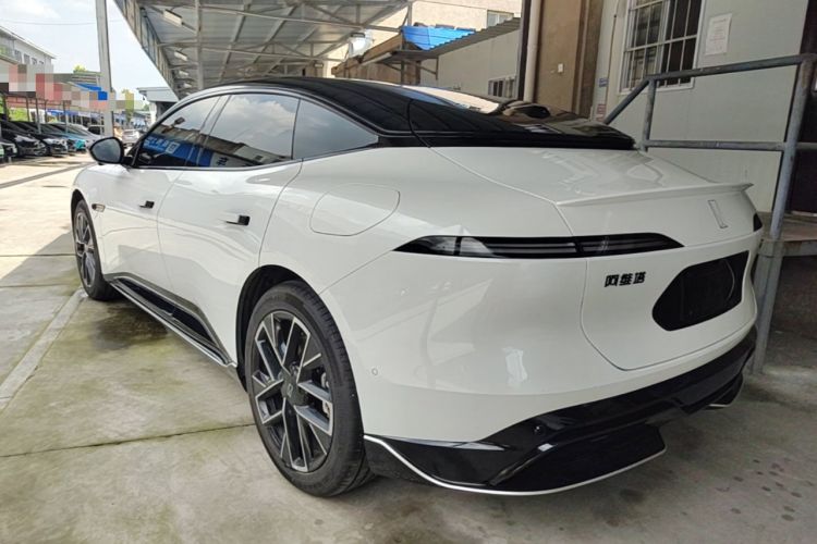 Used Avatr 06 2025 Ultra Pure Electric Edition Exterior 2
