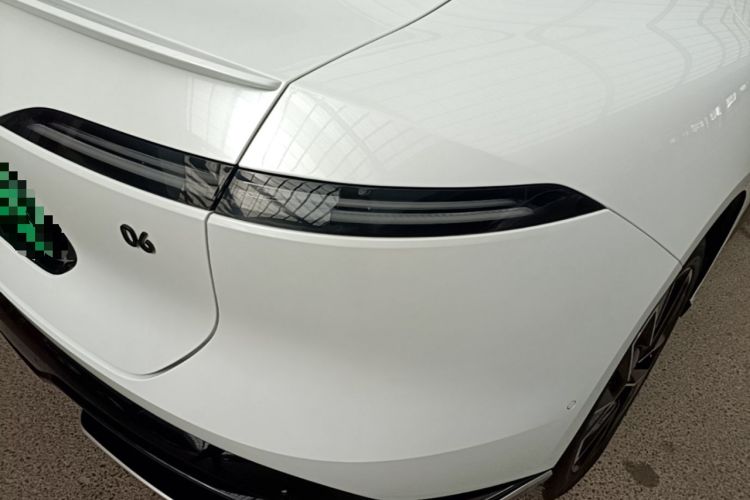 Used Avatr 06 2025 Ultra Pure Electric Edition Exterior 3