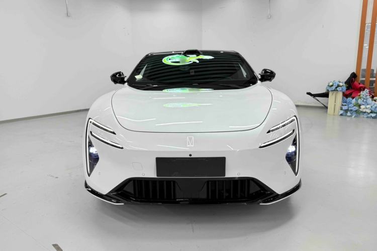 Used Avatr 06 2025 Ultra Pure Electric Edition Exterior 4