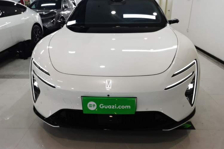 Used Avatr 06 2025 Ultra Pure Electric Edition Front