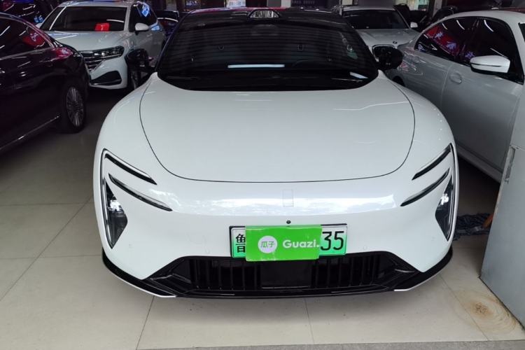 Used Avatr 06 2025 Ultra Pure Electric Edition Front