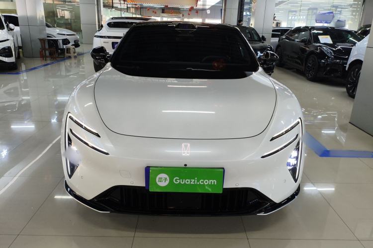 Used Avatr 06 2025 Ultra Pure Electric Edition Front