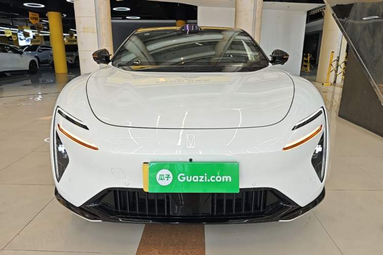 Used Avatr 06 2025 Ultra Pure Electric Edition Front