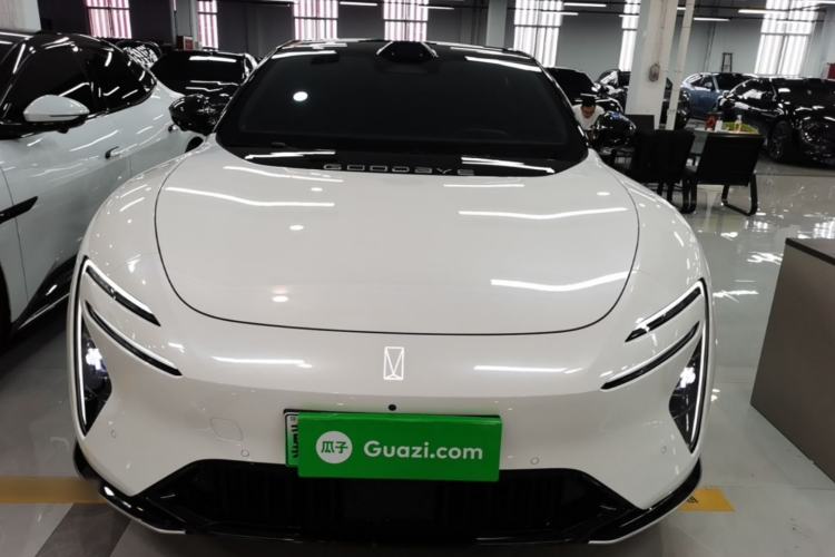 Used Avatr 06 2025 Ultra Pure Electric Edition Front