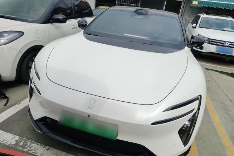 Used Avatr 06 2025 Ultra Pure Electric Edition Front