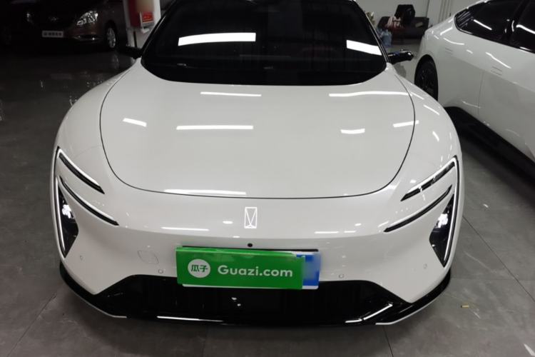Used Avatr 06 2025 Ultra Pure Electric Edition Front