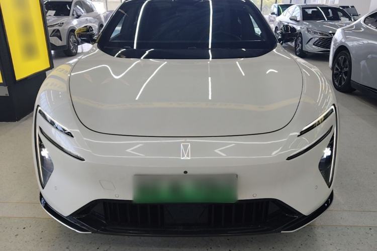 Used Avatr 06 2025 Ultra Pure Electric Edition Front