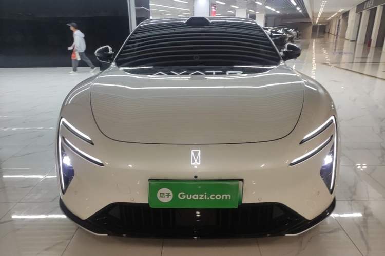 Used Avatr 06 2025 Ultra Pure Electric Edition Front