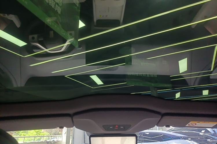 Used Avatr 06 2025 Ultra Pure Electric Edition Headliner
