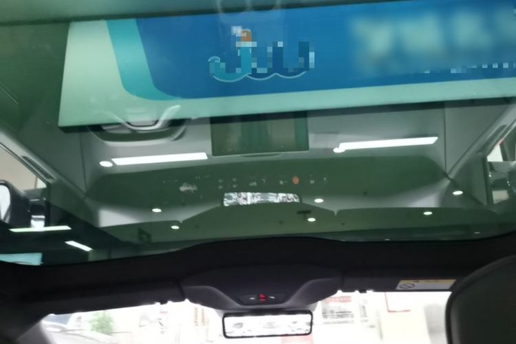 Used Avatr 06 2025 Ultra Pure Electric Edition Headliner