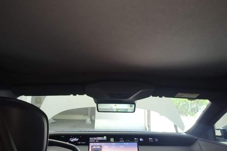 Used Avatr 06 2025 Ultra Pure Electric Edition Headliner