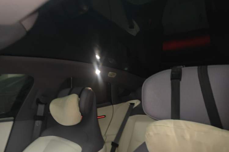 Used Avatr 06 2025 Max All-Electric Version Headliner