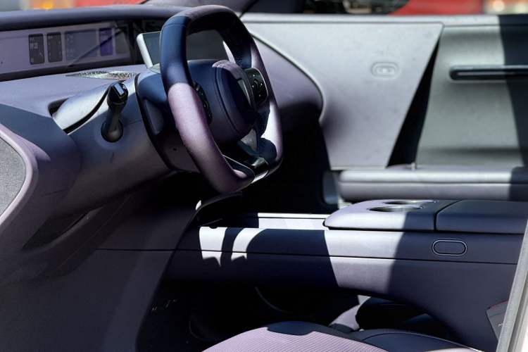 Used Avatr 06 2025 Ultra Pure Electric Edition Interior 1