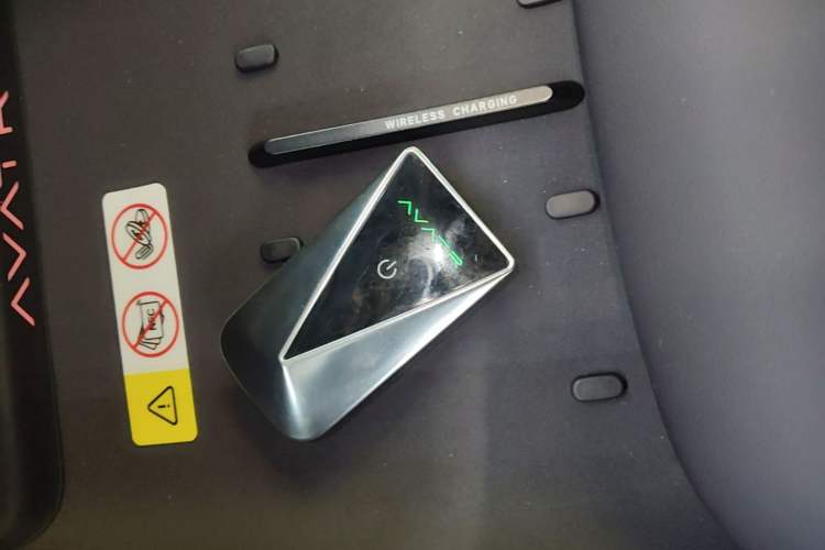 Used Avatr 06 2025 Ultra Pure Electric Edition Interior 1