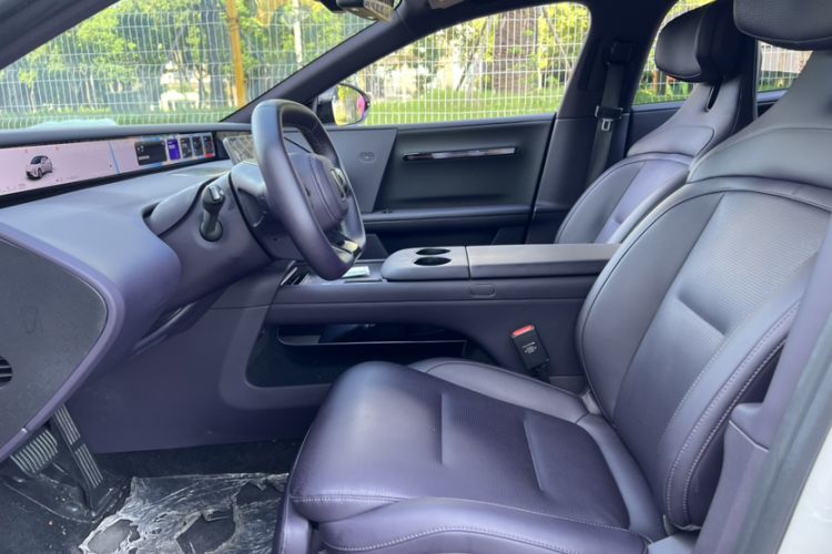 Used Avatr 06 2025 Ultra Pure Electric Edition Interior 3