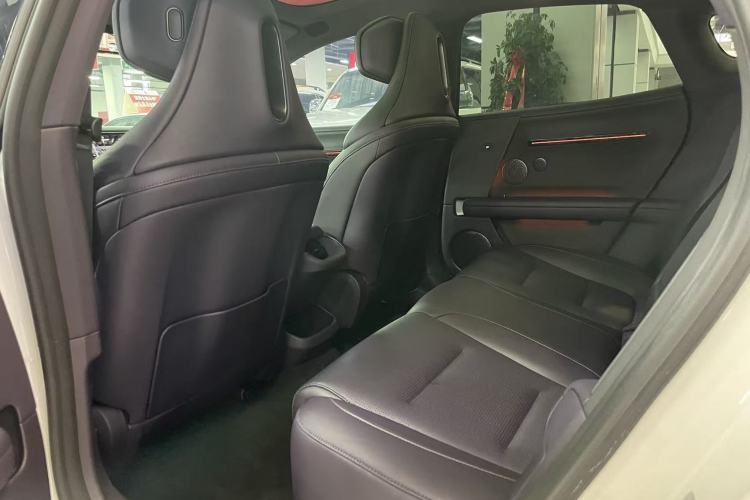 Used Avatr 06 2025 Ultra Pure Electric Edition Interior 3