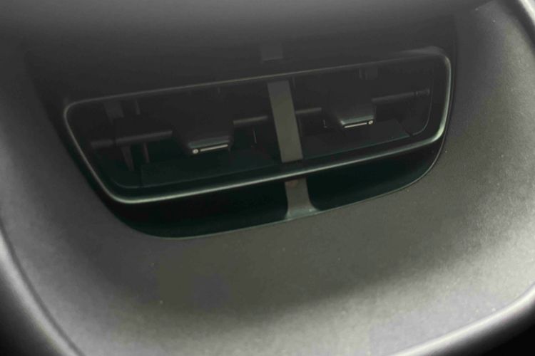 Used Avatr 06 2025 Ultra Pure Electric Edition Interior 6