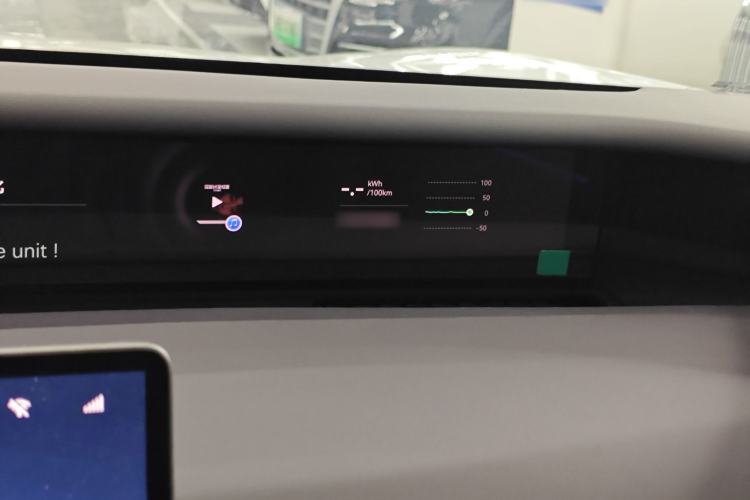Used Avatr 06 2025 Ultra Pure Electric Edition Interior 7
