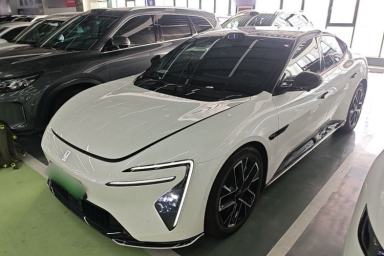 Used Avatr 06 2025 Ultra Pure Electric Edition