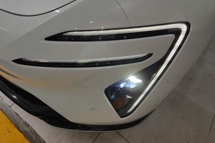Used Avatr 06 2025 Ultra Pure Electric Edition Left Front Headlight