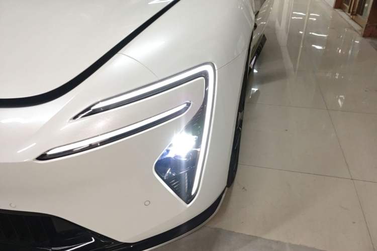 Used Avatr 06 2025 Ultra Pure Electric Edition Left Front Headlight