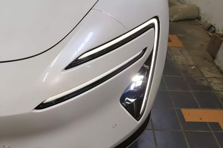 Used Avatr 06 2025 Ultra Pure Electric Edition Left Front Headlight