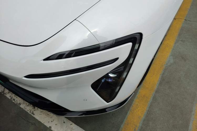 Used Avatr 06 2025 Ultra Pure Electric Edition Left Front Headlight