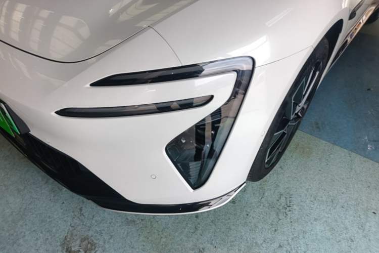 Used Avatr 06 2025 Ultra Pure Electric Edition Left Front Headlight