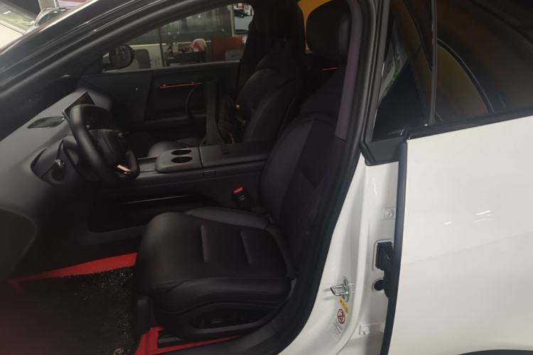 Used Avatr 06 2025 Pro Range-Extended Edition Left Front Seat