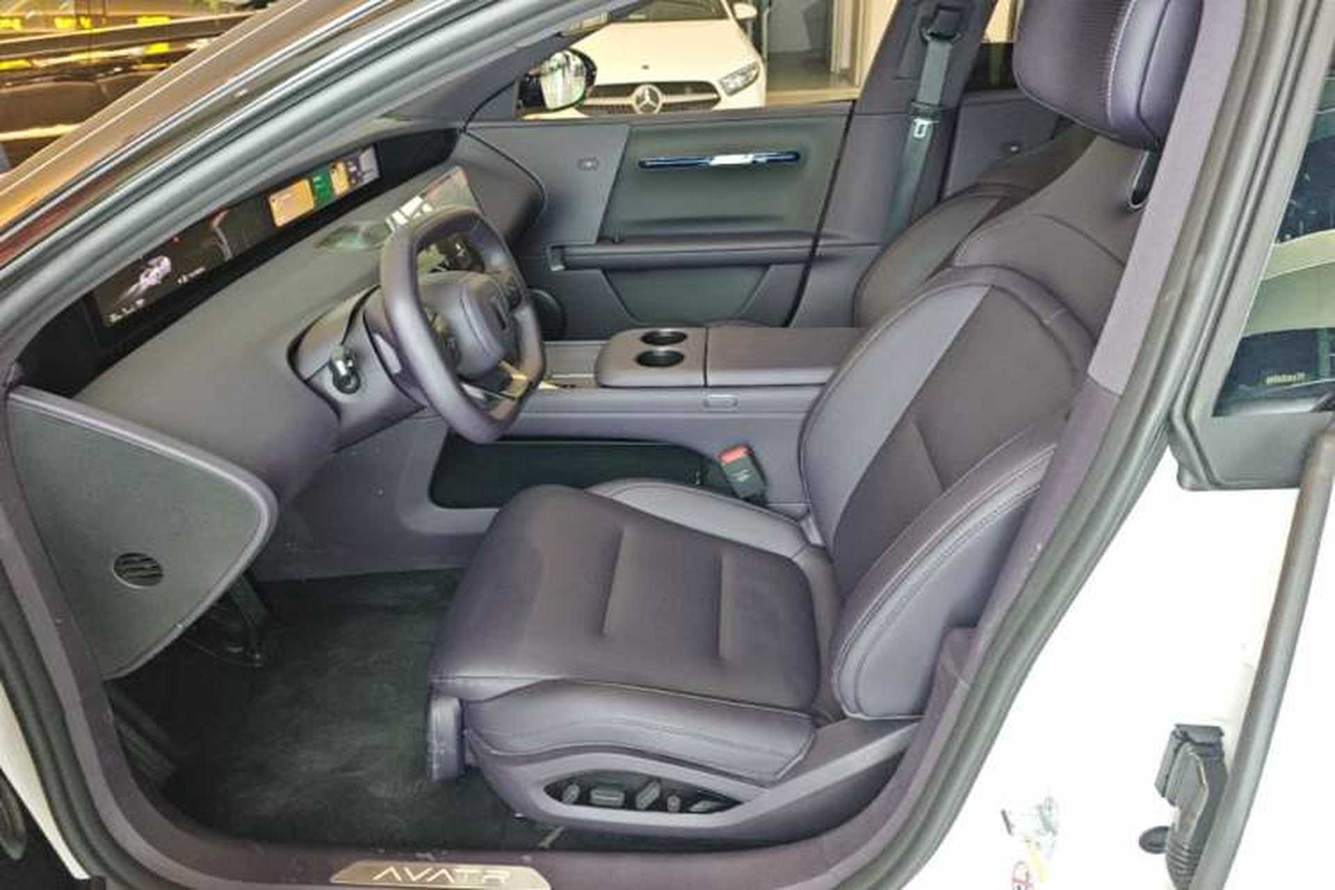 Used Avatr 06 2025 Ultra Pure Electric Edition Left Front Seat