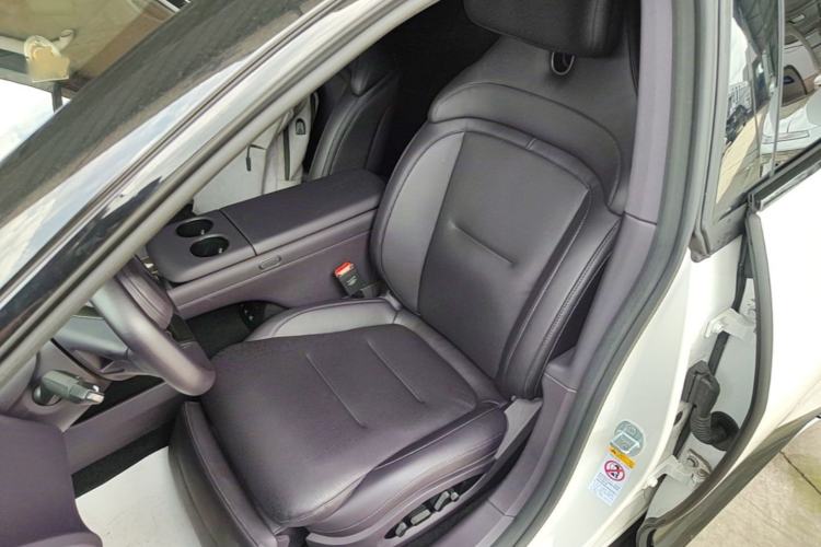 Used Avatr 06 2025 Ultra Pure Electric Edition Left Front Seat