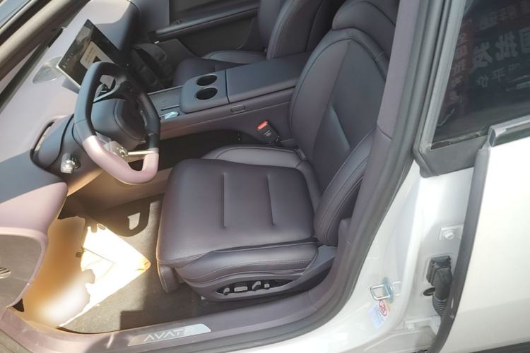 Used Avatr 06 2025 Ultra Pure Electric Edition Left Front Seat